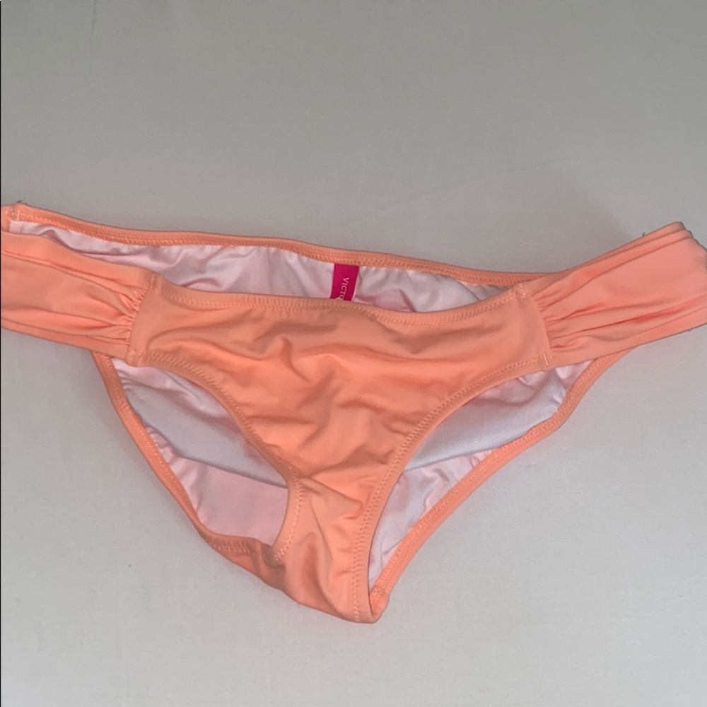 VICTORIAS SECRET BIKINI BOTTOMS